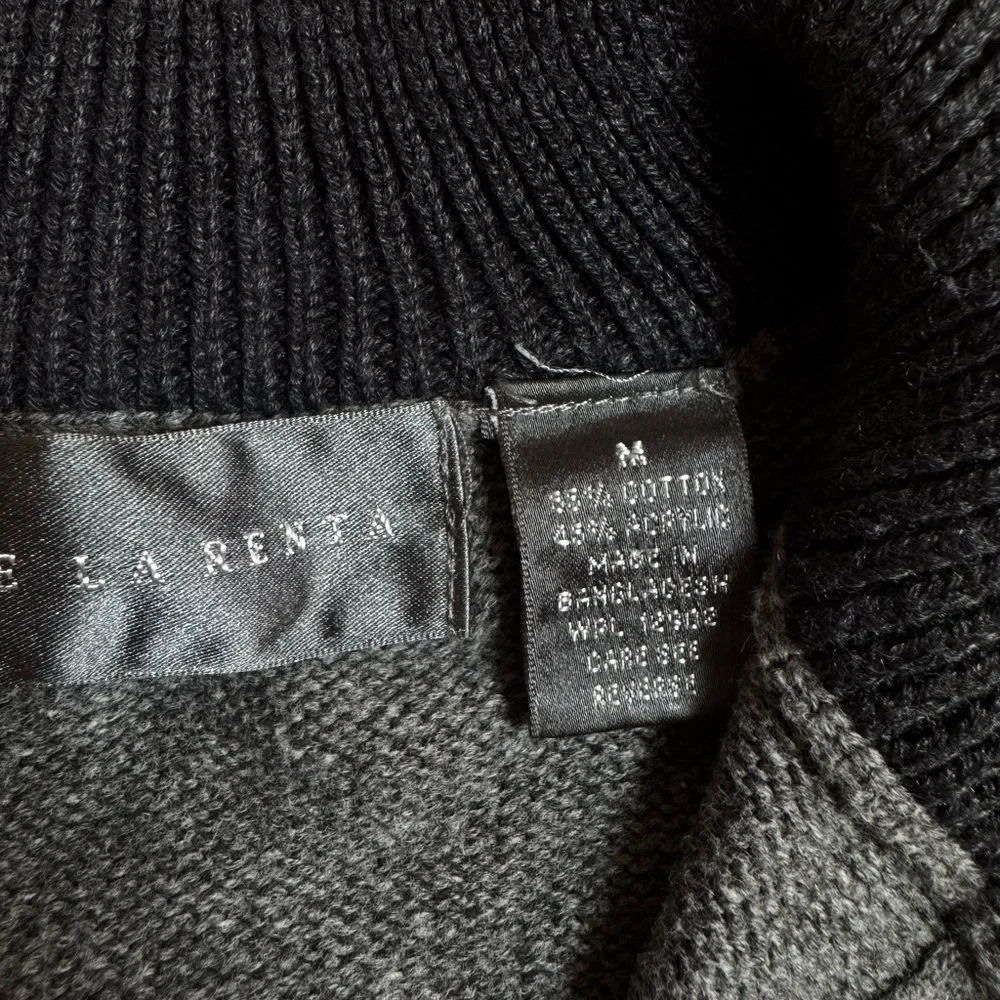 Oscar de la Renta Gray and Black Zip-Up Sweater